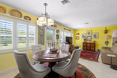 146 Vassar Drive, Lake Worth Beach, FL 33460 - Photo 6