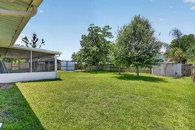 5909 Spruce Drive, Fort Pierce, FL 34982 - Photo 36