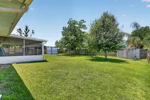 5909 Spruce Dr, Fort Pierce, FL 34982 - Photo 36