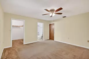 5909 Spruce Dr, Fort Pierce, FL 34982 - Photo 18