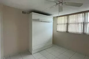 5300 NE 24th Terrace, Fort Lauderdale, FL 33308 - Photo 10