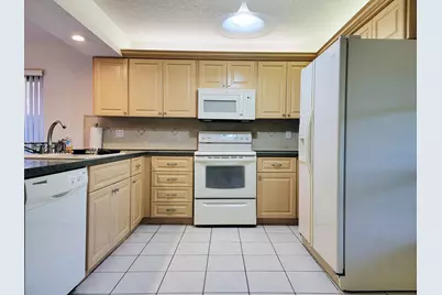 8321 S Coral Circle, North Lauderdale, FL 33068 - Photo 8