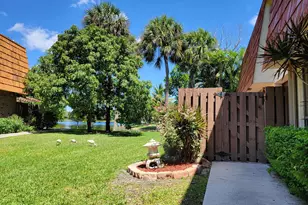 8321 S Coral Cir, North Lauderdale, FL 33068 - Photo 4
