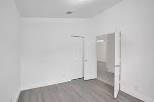 133 Caribe Ct, Greenacres, FL 33413 - Photo 8