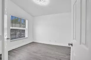 133 Caribe Ct, Greenacres, FL 33413 - Photo 6