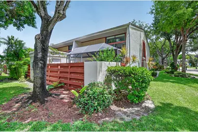 2999 Oaktree Lane # 343, Hollywood, FL 33021 - Photo 1