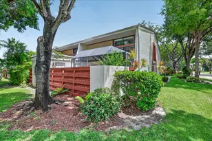 2999 Oaktree Ln, Hollywood, FL 33021 - Photo 1