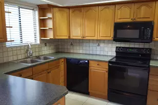 11868 Sturbridge Ln, Wellington, FL 33414 - Photo 2