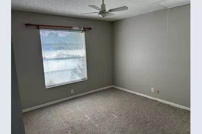 4210 Lucerne Villas Lane, Lake Worth, FL 33467 - Photo 14