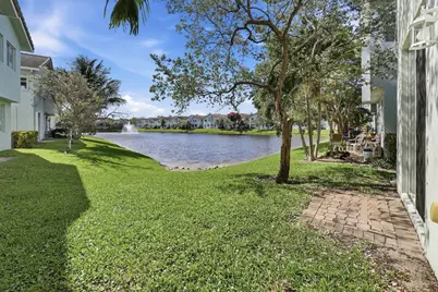 3068 Laurel Ridge Circle, Riviera Beach, FL 33404 - Photo 24