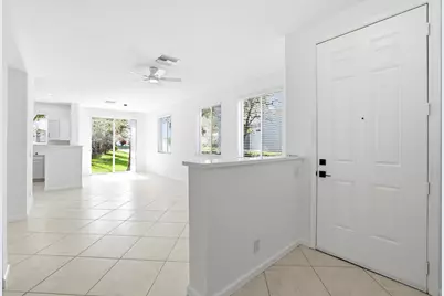 3068 Laurel Ridge Circle, Riviera Beach, FL 33404 - Photo 2