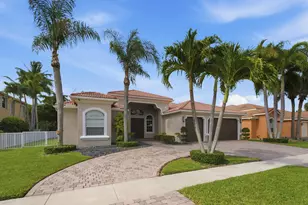 9746 Campi Dr, Lake Worth, FL 33467 - Photo 4