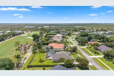15880 Meadow Wood Drive, Wellington, FL 33414 - Photo 50
