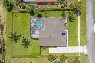 15880 Meadow Wood Dr, Wellington, FL 33414 - Photo 52