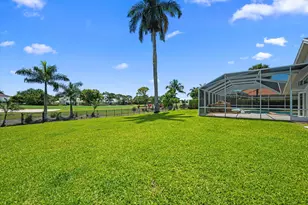 15880 Meadow Wood Dr, Wellington, FL 33414 - Photo 44