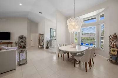 15880 Meadow Wood Drive, Wellington, FL 33414 - Photo 10