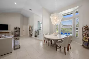 15880 Meadow Wood Dr, Wellington, FL 33414 - Photo 10