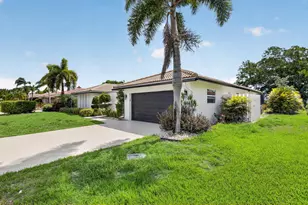 20203 Back 9 Dr, Boca Raton, FL 33498 - Photo 2