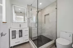1051 SW 25th Ave, Boynton Beach, FL 33426 - Photo 24