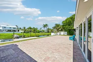 1051 SW 25th Ave, Boynton Beach, FL 33426 - Photo 38