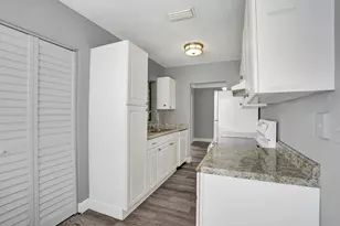 10781 NW 21st St, Sunrise, FL 33322 - Photo 22