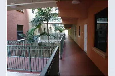 1640 Presidential Way #a201, West Palm Beach, FL 33401 - Photo 2
