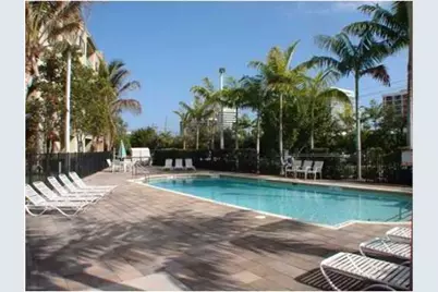 1640 Presidential Way, West Palm Beach, FL 33401 - Photo 6