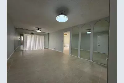 228 Lake Dora Drive, West Palm Beach, FL 33411 - Photo 2