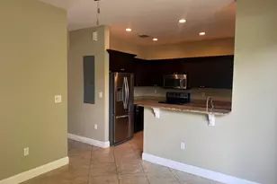 182 Lake Monterey Cir, Boynton Beach, FL 33426 - Photo 6