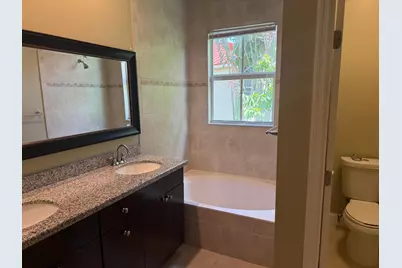 182 Lake Monterey Circle, Boynton Beach, FL 33426 - Photo 10
