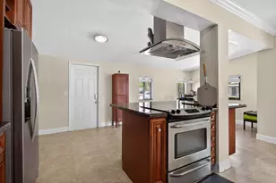 1914 NE 53rd Ct, Pompano Beach, FL 33064 - Photo 12
