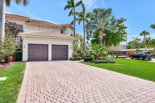 2844 NE 26th Ave, Lighthouse Point, FL 33064 - Photo 2
