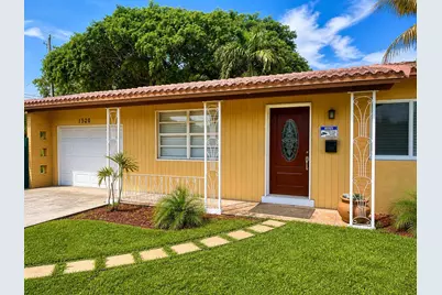 1520 N 25th Avenue, Hollywood, FL 33020 - Photo 2