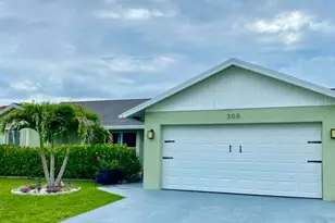 300 La Mancha Ave, Royal Palm Beach, FL 33411 - Photo 2