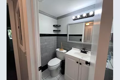 49 B Cambridge B, West Palm Beach, FL 33417 - Photo 8