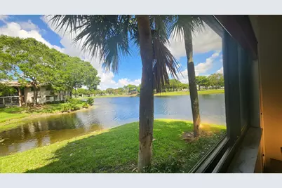 9935 N Belfort Circle, Tamarac, FL 33321 - Photo 6