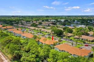 1221 S Lakes End Dr, Fort Pierce, FL 34982 - Photo 46