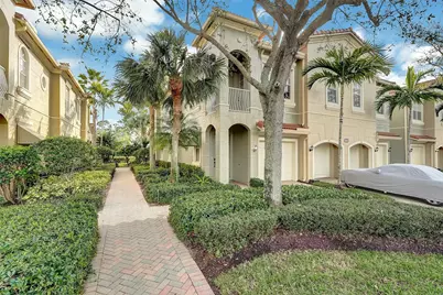 4941 E Bonsai Circle E #209, Palm Beach Gardens, FL 33418 - Photo 1