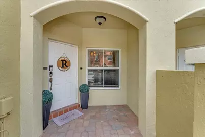 128 Lake Monterey Circle, Boynton Beach, FL 33426 - Photo 2