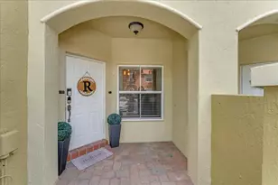 128 Lake Monterey Cir, Boynton Beach, FL 33426 - Photo 2