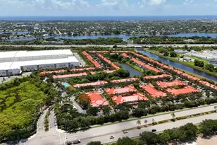 128 Lake Monterey Cir, Boynton Beach, FL 33426 - Photo 38