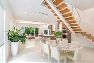 3123 Elizabeth St, Miami, FL 33133 - Photo 18