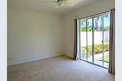 170 Euphrates Circle, Palm Beach Gardens, FL 33410 - Photo 8