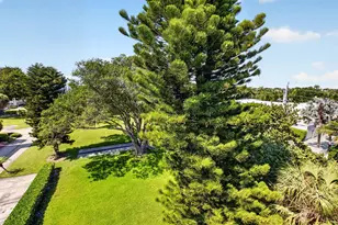 950 De Soto Rd, Boca Raton, FL 33432 - Photo 52