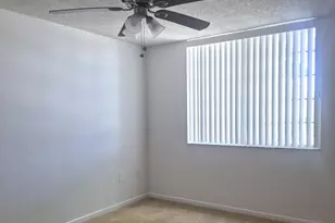 1739 Village Blvd, West Palm Beach, FL 33409 - Photo 16