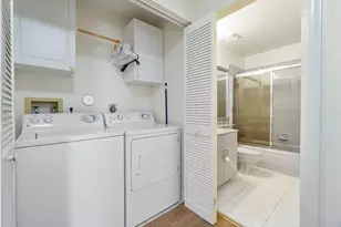 6165 NW 77th Pl, Parkland, FL 33067 - Photo 10