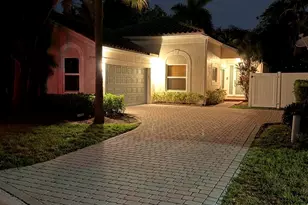 6165 NW 77th Pl, Parkland, FL 33067 - Photo 2