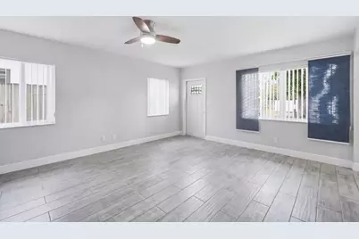 712 NE 10th Avenue, Pompano Beach, FL 33060 - Photo 10