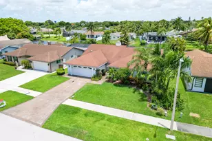2705 SW 14th Ct, Deerfield Beach, FL 33442 - Photo 28