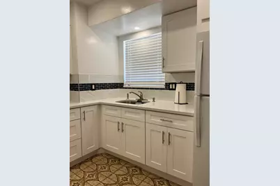 719 Lori Drive #203, Palm Springs, FL 33461 - Photo 2